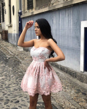 Load image into Gallery viewer, Pink Lace Sweetheart Homecoming Dresses