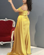 Load image into Gallery viewer, GOLD ESSENCE