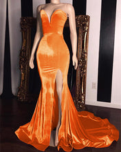 Load image into Gallery viewer, Gold Velvet Mermaid Evening Dress