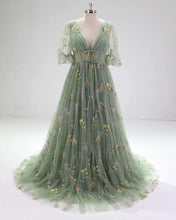 Load image into Gallery viewer, Green Cottagecore Prom Dress
