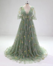 Load image into Gallery viewer, Green Cottagecore Prom Dress