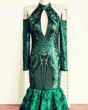 Load image into Gallery viewer, Green Rosette Sequin Mermaid Prom Dresses Cold Shoulder