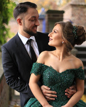 Load image into Gallery viewer, Green Wedding Dresses Ball Gowns Lace Beaded Off Shoulder