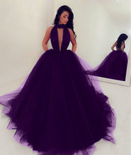 Load image into Gallery viewer, Halter Tulle Ball Gown Prom Dresses With Pockets