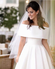 Load image into Gallery viewer, High Low Wedding Dresses Satin