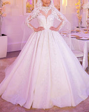 Load image into Gallery viewer, Vintage Wedding Ball Gown Dresses
