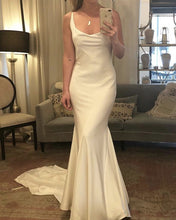 Load image into Gallery viewer, Simple Mermaid Wedding Dresses