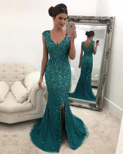 Load image into Gallery viewer, Hunter Green Crystal Mermaid Dresses
