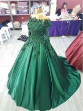 Load image into Gallery viewer, Lace-Long-Sleeves-Satin-Ballgowns-Wedding-Dresses-Hunter-Green