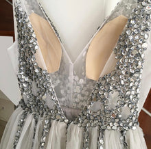 Load image into Gallery viewer, Sparkly Crystal Beaded V-neck Tulle Split Evening Dresses