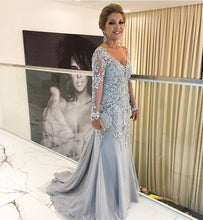 Load image into Gallery viewer, Silver Lace Appliques Long Sleeves Mermaid Evening Dresses For Mother Of The Bride