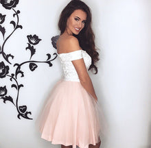 Load image into Gallery viewer, White Lace V-neck Off The Shoulder Tulle Homecoming Dresses