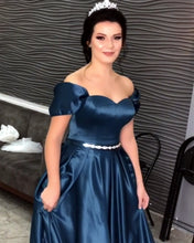 Load image into Gallery viewer, Sweetheart Off Shoulder Long Satin Prom Evening Dresses