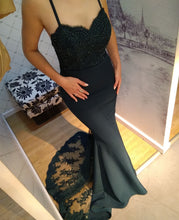 Load image into Gallery viewer, Black-Dresses-For-Maid-Of-Honor