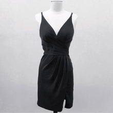 Load image into Gallery viewer, Chiffon V Neck Sheath Bridesmaid Dresses Short Cocktail Dress With Split