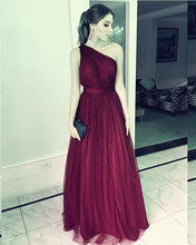 Load image into Gallery viewer, Long Tulle Floor Length Bridesmaid Dresses One Shoulder