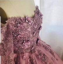 Load image into Gallery viewer, Amazing Lace Embroidery Long Sleeves Prom Dresses Off Shoulder