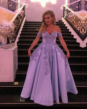 Load image into Gallery viewer, Light Blue Evening Dresses