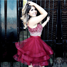 Load image into Gallery viewer, Ombre Sequins Beaded Ruffle Homecoming Dresses Two Piece