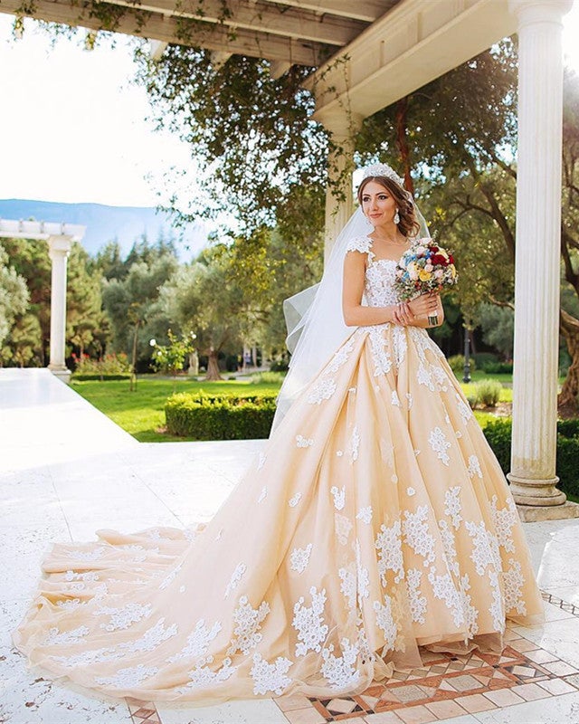 knee length dresses for ladies Ivory Lace Appliques Cap Sleeves Ballgowns Champagne Wedding Dresses