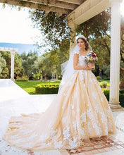 Load image into Gallery viewer, champagne wedding dresses