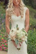 Load image into Gallery viewer, Ivory Lace Sweetheart Boho Wedding Dresses With Detachable Straps