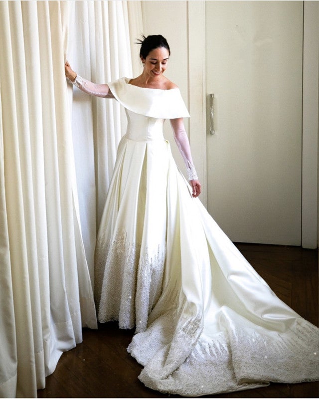 Lace Appliques Satin Wedding Dress Long Sleeves Off Shoulder Lace Appliques Satin Wedding Dress Long Sleeves Off Shoulder