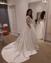 Load image into Gallery viewer, Long Sleeves Wedding Satin Dresses With Pockets