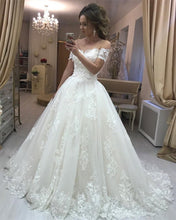 Load image into Gallery viewer, Princess Wedding Dress