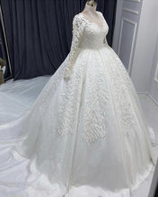 Load image into Gallery viewer, Lace Long Sleeves Wedding Ball Gown Dresses For Bride
