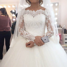 Load image into Gallery viewer, Lace Long Sleeves Wedding Dresses Ball Gowns