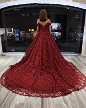 Load image into Gallery viewer, Lace Wedding Dresses Ball Gowns V-neck Off-The-Shoulder