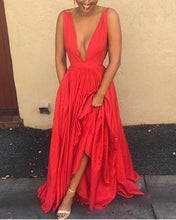 Load image into Gallery viewer, Sexy Plunge Neck Long Prom Dresses-alinanova