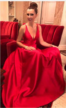 Load image into Gallery viewer, Long-Formal-Evening-Dresses-Red-Bridesmaid-Gowns