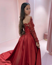 Load image into Gallery viewer, Long Sleeved Mermaid Dresses Lace Beaded