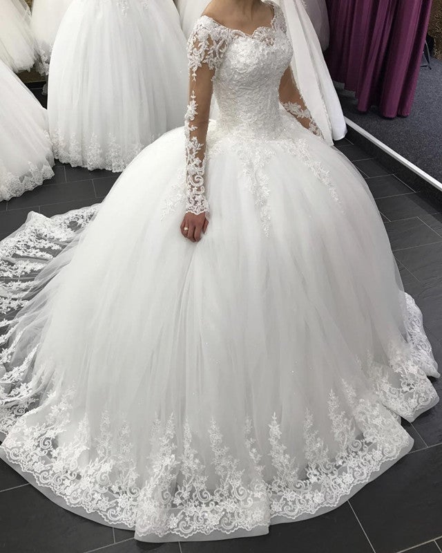 Long Sleeves Wedding Dress Lace Appliques Ball Gown