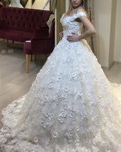 Load image into Gallery viewer, Lace Ball Gown Wedding Dress For Bride
