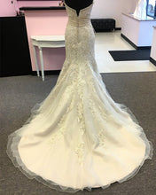 Load image into Gallery viewer, Luxurious Beaded Sweetheart Mermaid Court Train Wedding Dresses Lace Embroidery