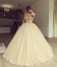 Load image into Gallery viewer, Luxurious Beaded Sweetheart Tulle Ball Gowns Prom Dresses