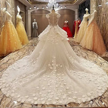 Load image into Gallery viewer, Luxurious Royal Train Lace Wedding Dresses Ball Gowns With Floral Flowers-alinanova