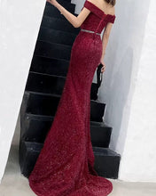Load image into Gallery viewer, Burgundy Sequin Mermaid Gowns
