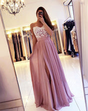 Load image into Gallery viewer, Elegant Lace Sweetheart Bridesmaid Dresses Chiffon Split