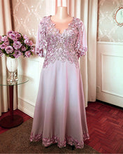 Load image into Gallery viewer, Mauve Dresses For Mother