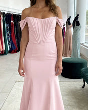 Load image into Gallery viewer, Mermaid Soft Pink Prom Dress