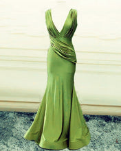 Load image into Gallery viewer, Mermaid V Neck Ruched Bridesmaid Dresses-alinanova