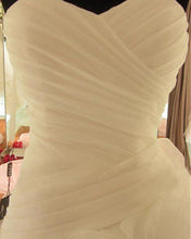 Load image into Gallery viewer, Bodice Corset Wedding Dresses Ruched Sweetheart