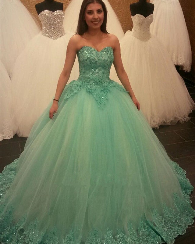 Mint Green Lace Beaded Sweetheart Ball Gowns Quinceanera Dresses