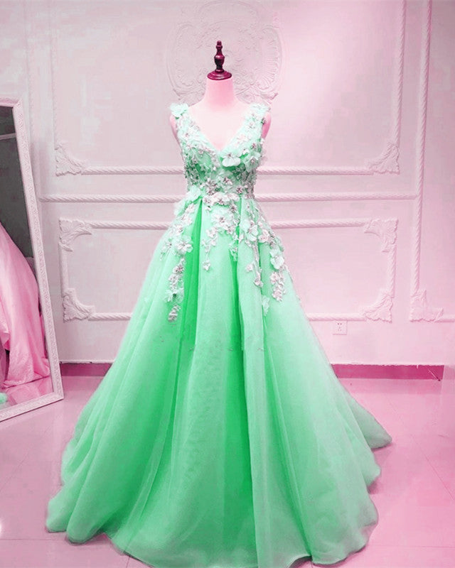 Tulle V Neck Evening Dresses Lace Flowers Embroidery Tulle V Neck Evening Dresses Lace Flowers Embroidery