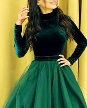 Load image into Gallery viewer, Modest Green Prom Dresses Long Sleeve Ball Gown