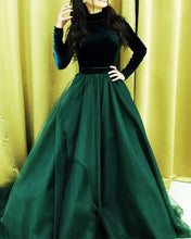 Load image into Gallery viewer, Modest Green Prom Dresses Long Sleeve Ball Gown